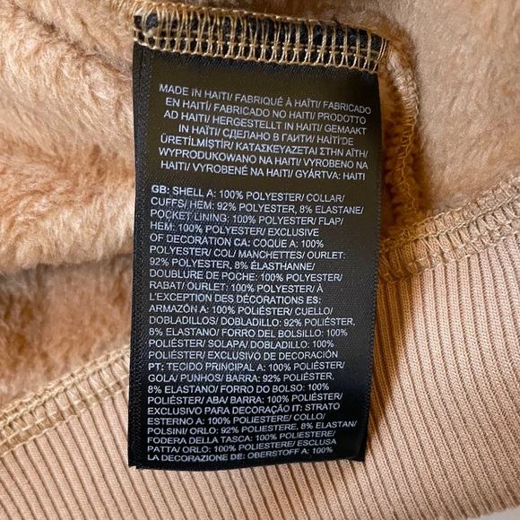 The North Face Women’s Luxe Osito Full Zip Jacket - Picture 6 of 10